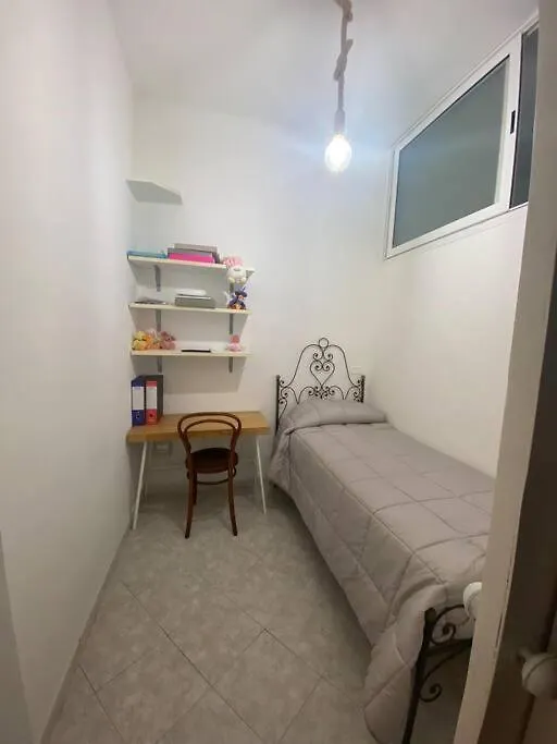 La Casa Di Lara Apartamento Piombino 0*,
